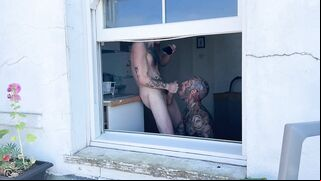 Hoping the neighbours get distracted by my mates tattoos while i eat his hole - thebussybandit.sexprostitute.org (Gay Porn sexxx)